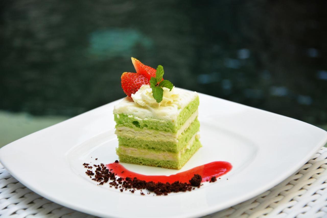 Ramada By Wyndham Bali Sunset Road Kuta Hotel Seminyak Kültér fotó