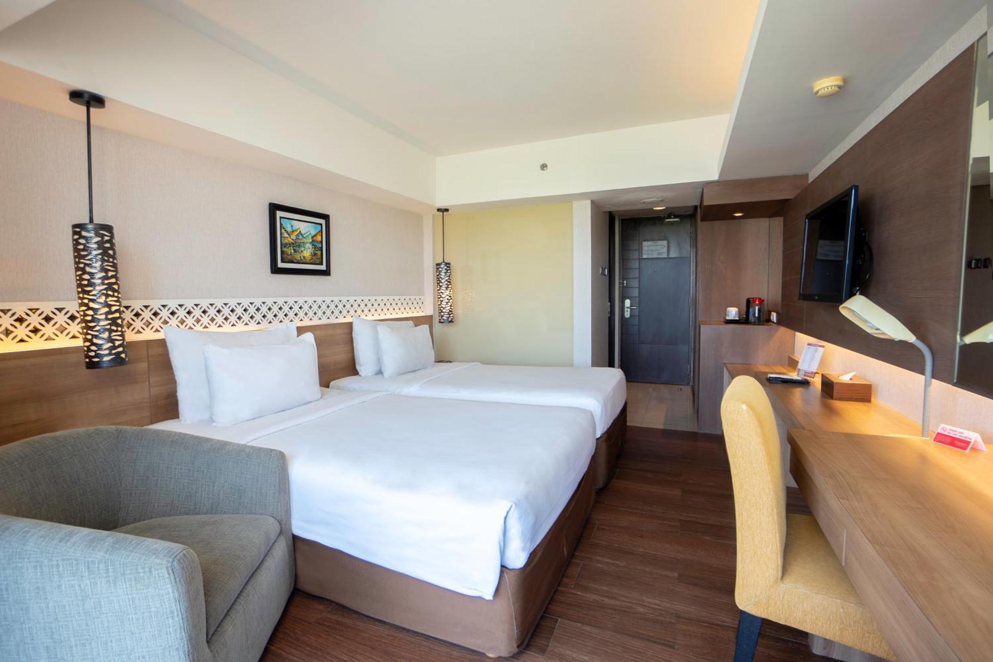 Ramada By Wyndham Bali Sunset Road Kuta Hotel Seminyak Kültér fotó