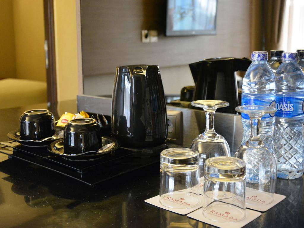 Ramada By Wyndham Bali Sunset Road Kuta Hotel Seminyak Kültér fotó