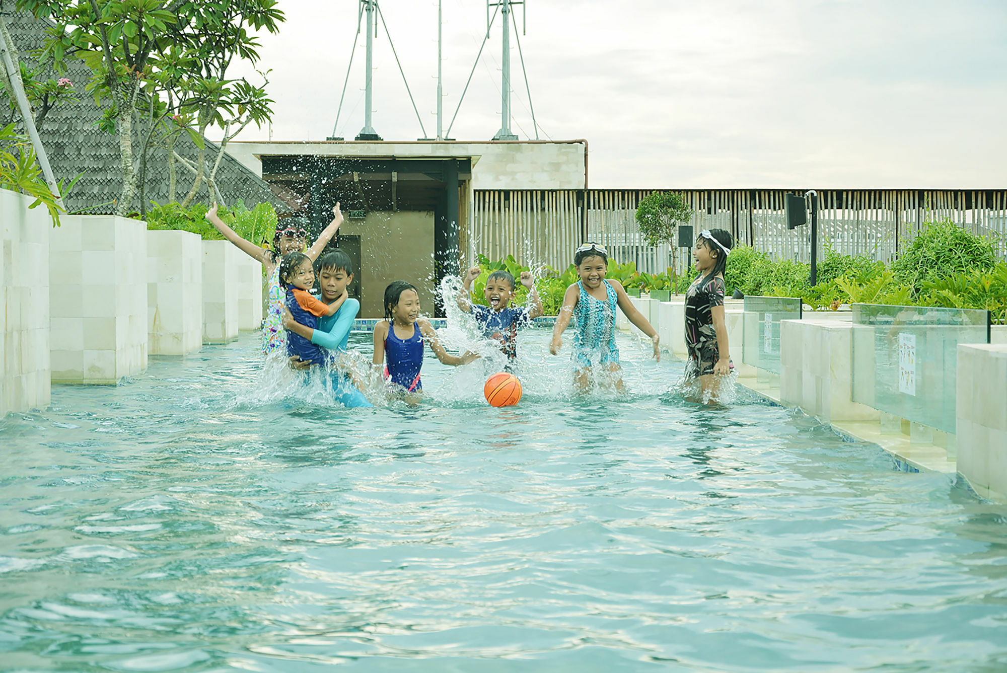 Ramada By Wyndham Bali Sunset Road Kuta Hotel Seminyak Kültér fotó