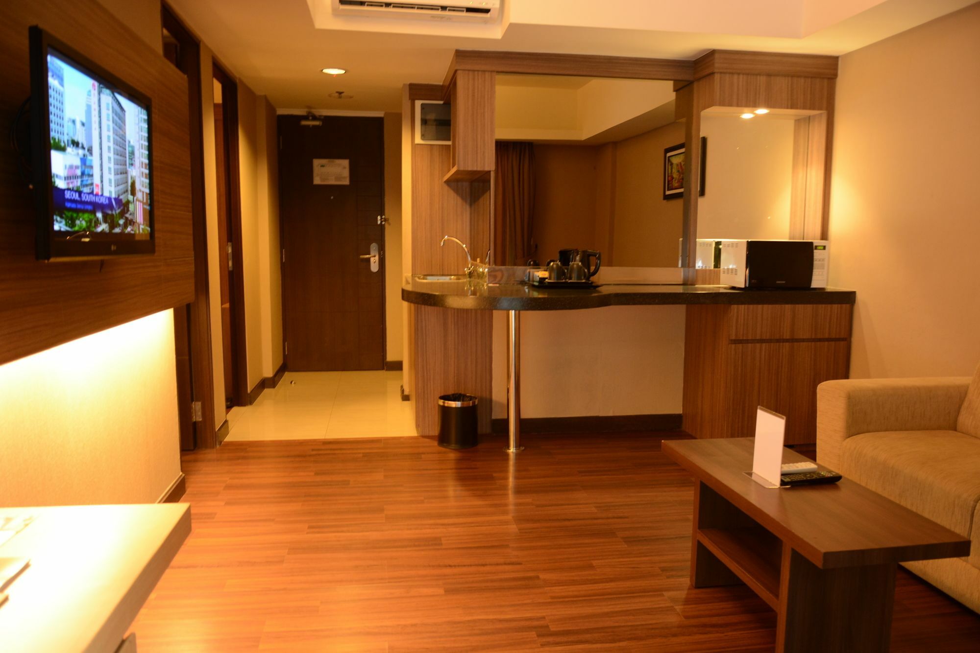 Ramada By Wyndham Bali Sunset Road Kuta Hotel Seminyak Kültér fotó